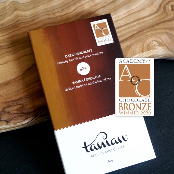 TAMAN tamna čokolada s hrskavim biskvitom i mješavinom začina